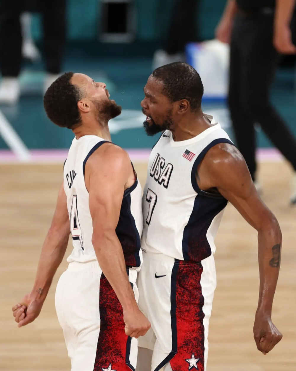 美国队员表现亮眼，实现逆转的简单介绍