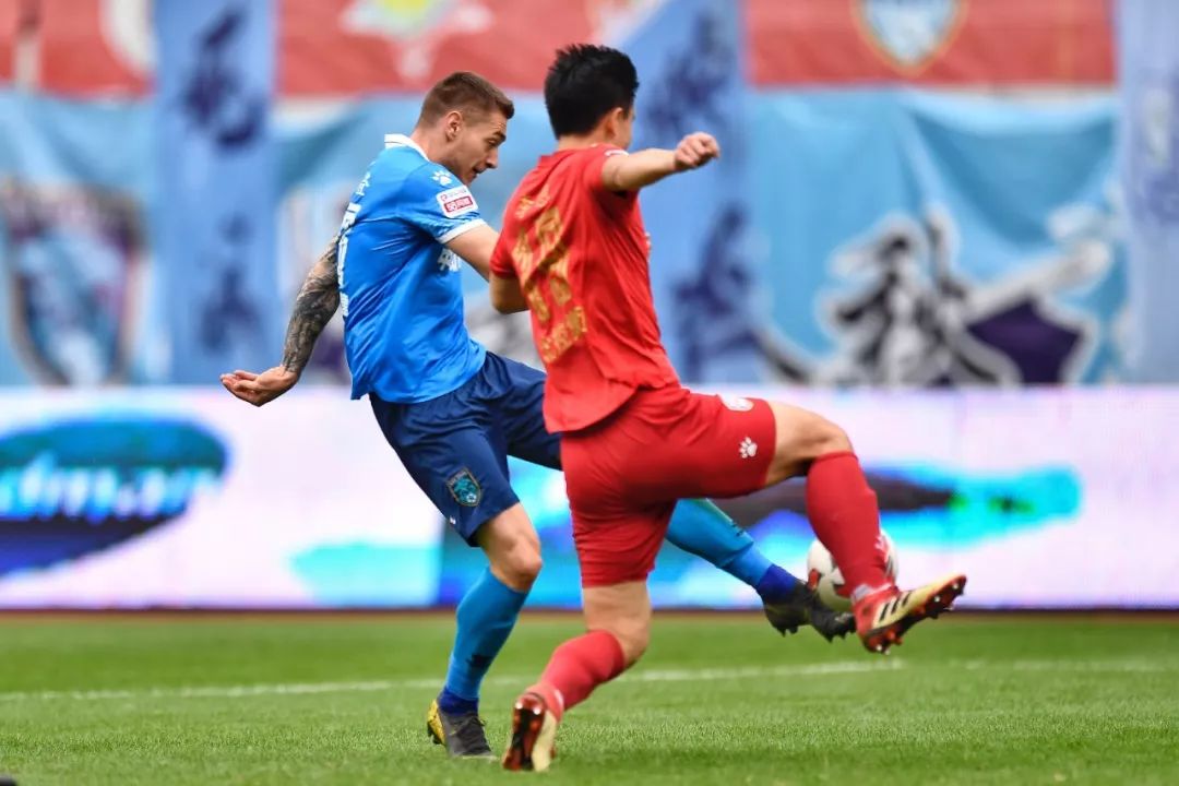 关于雄心万丈！凯尔特人队时刻不放弃追赶分数的信息