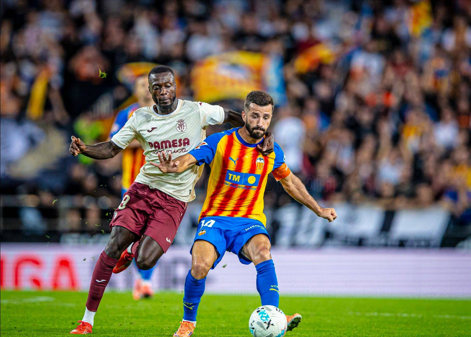 皇家马德里客场大胜，保持不败纪录的简单介绍